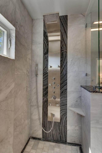 Bathroom 4, @ Marbella Lane - Eccentric 4BR Modern Ranch Home, Washoe