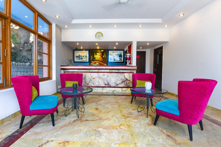 Public Area 2, Green n Breeze Resort & Spa Mussoorie, Dehradun
