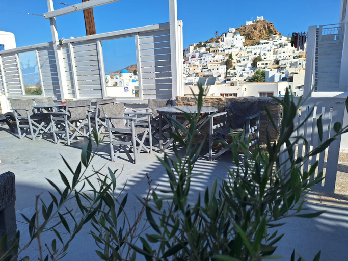 Others 5, Markos Village Pension, South Aegean