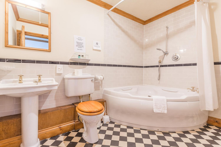 Bathroom 3, The Vestry, West Sussex