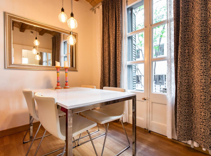 Others 3, Apartment Blasco de Garay, Barcelona