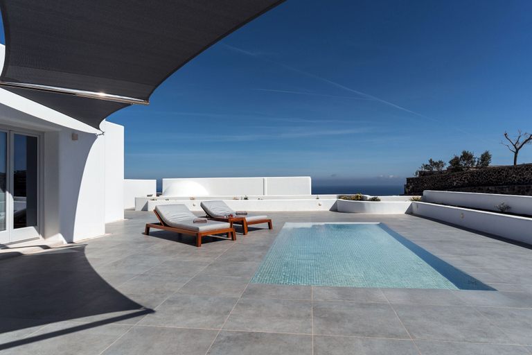 Sport & Beauty 2, Oikos Santorini Living Concept, South Aegean