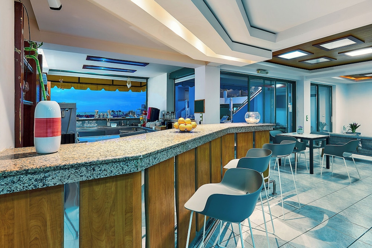 Food & Drinks 5, Bella Vista Hotel Apartments, Crete