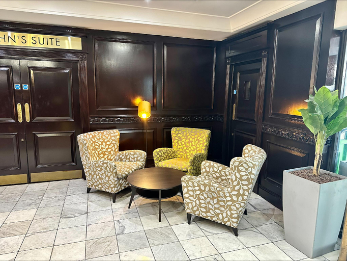 Public Area 2, Hampstead Britannia Hotel, London