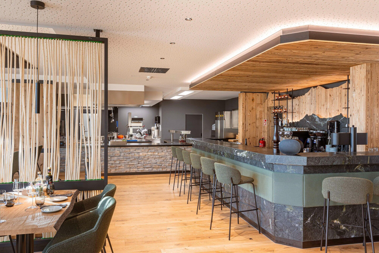 Food & Drinks 5, Exclusive apartment in Fiss, Landeck
