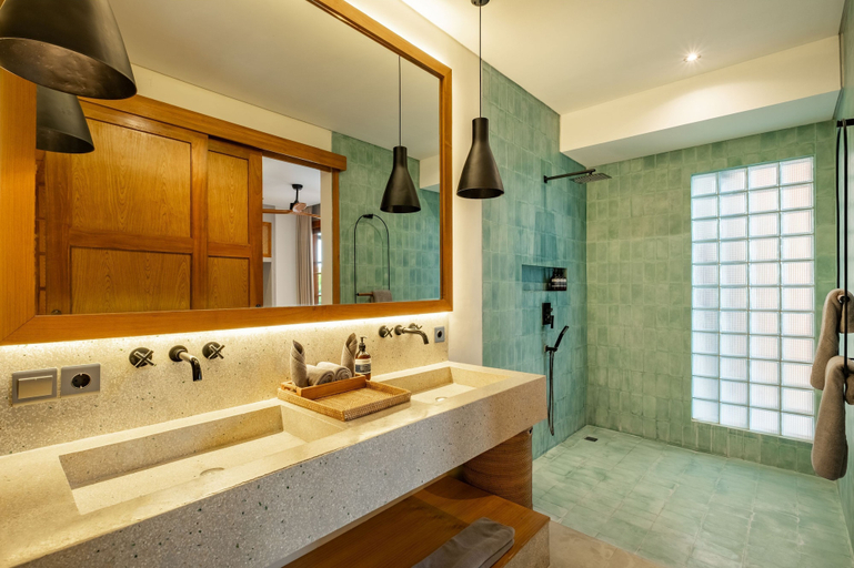Bathroom 4, Villa Gaia Pererenan, Badung
