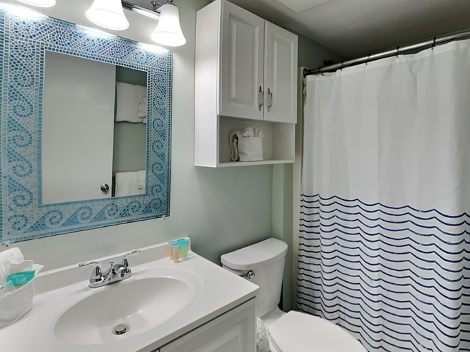 Bathroom 4, Perdido Skye #24 by Southern Vacation Rentals, Escambia