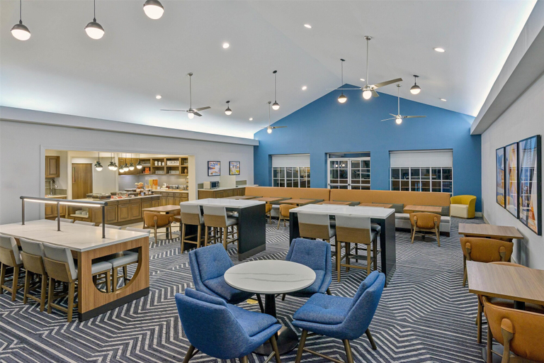 Food & Drinks 5, Homewood Suites by Hilton® Orlando-UCF Area, Orange