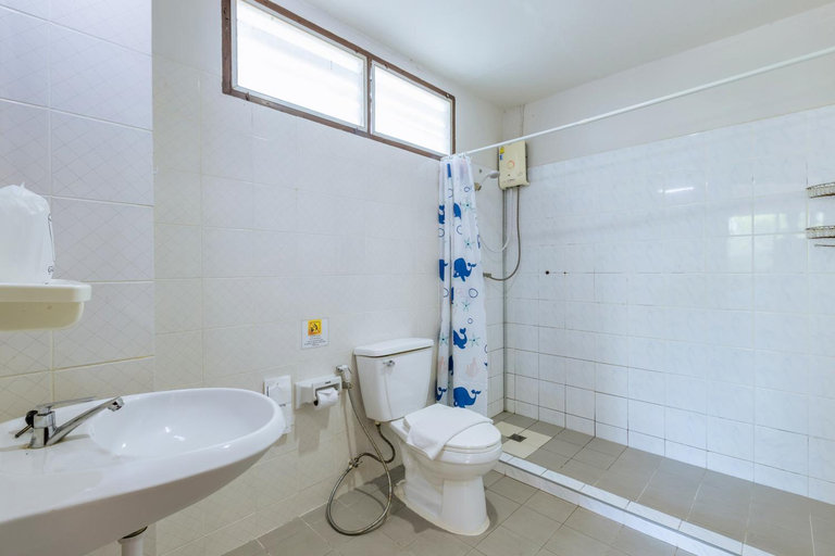 Bathroom 4, Huahin Star Hotel, Hua Hin