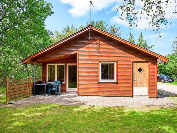 Others 3, person holiday home in Thyholm, Struer