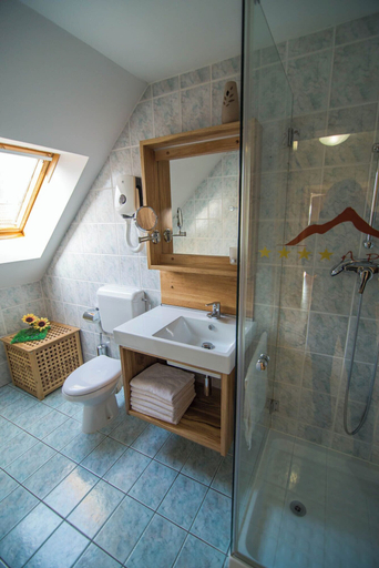 Bathroom 4, Apartments Mrakič, Bovec