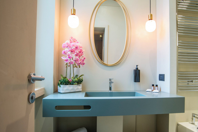 Bathroom 2, Bocca di Leone Luxury Suite, Roma