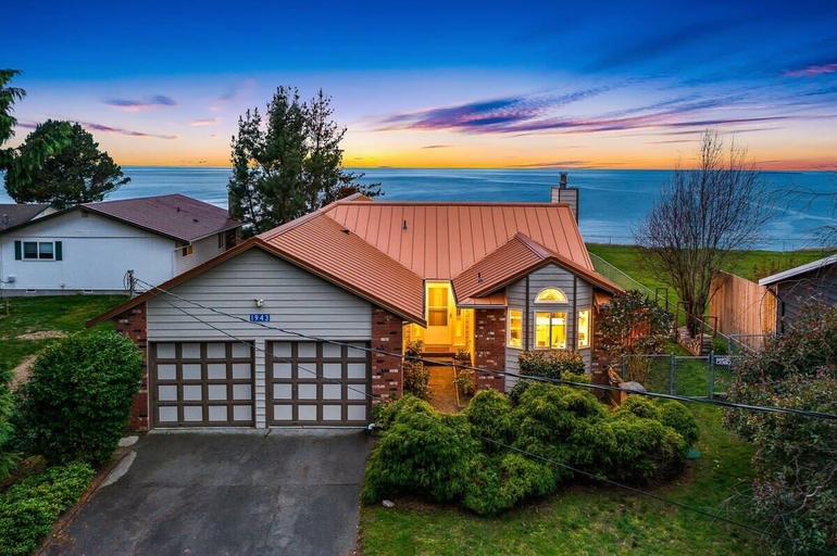 Exterior & Views 2, @ Marbella Lane Wave HS W/ev Charger, Oceanfront!, Island
