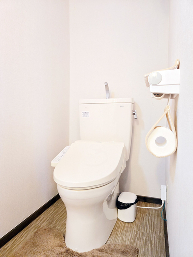 Bathroom 7