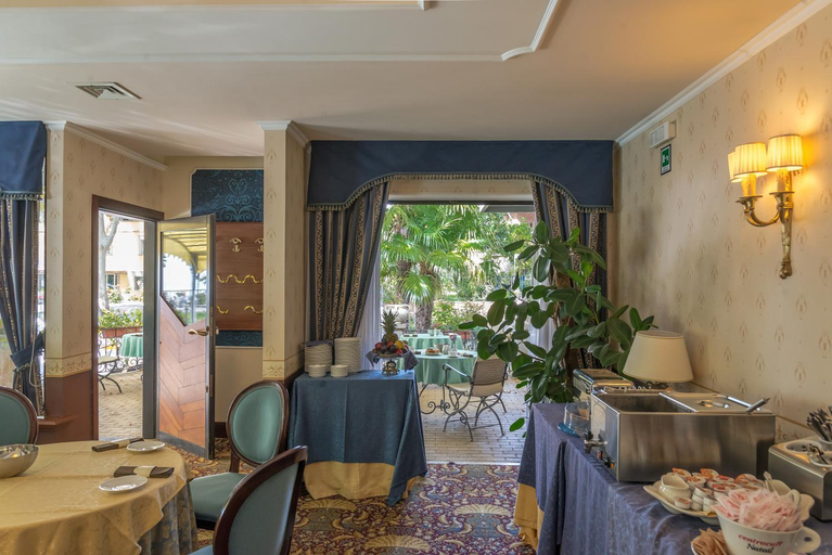 Food & Drinks 3, Hotel Columbus sul Lago, Viterbo