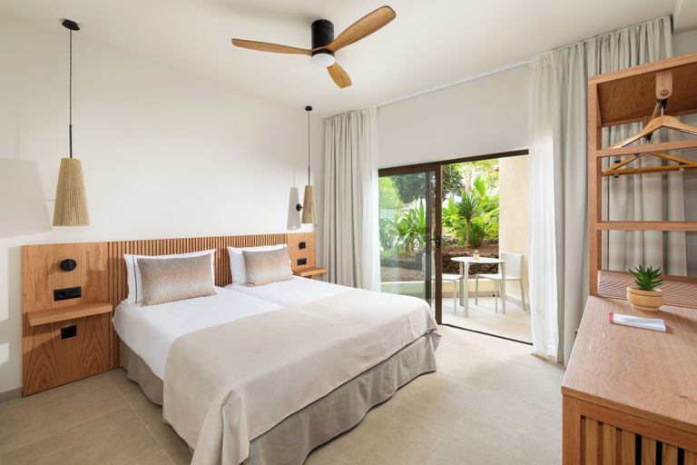 Bedroom 3, Playa Surf CBbC Hotel, Santa Cruz de Tenerife