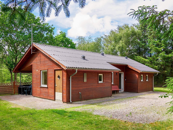 Others 5, person holiday home in Thyholm, Struer