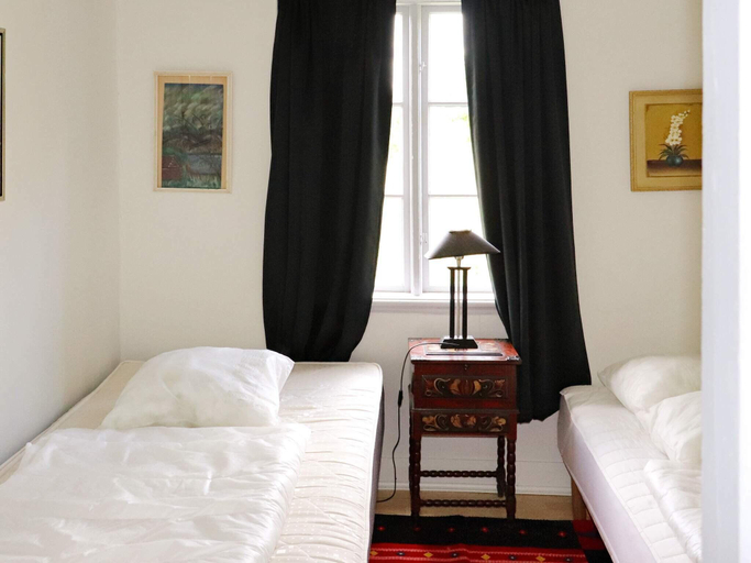 Bedroom 2, person holiday home in KYRKHULT, Olofström