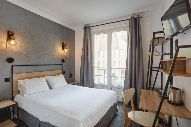 Bedroom 3, Hotel Auguste, Paris