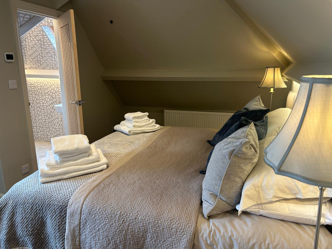 Others 3, The Loft at Seacroft, Dorset