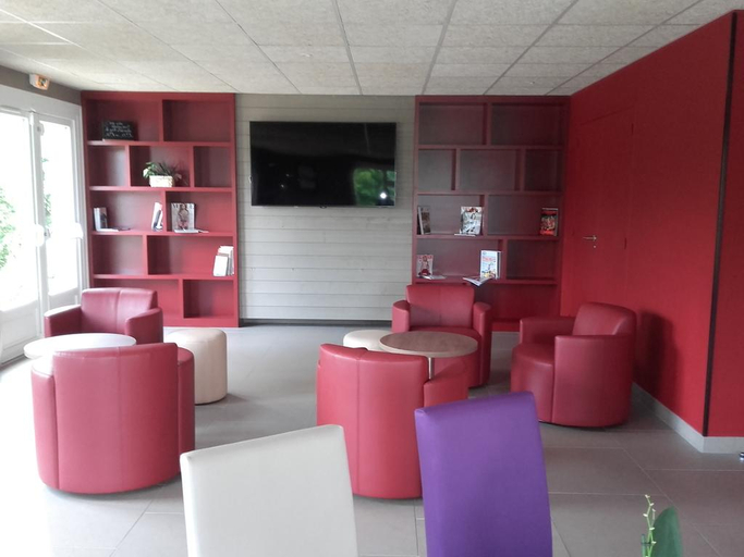 Public Area 2, Campanile Sable Sur Sarthe Vion, Sarthe