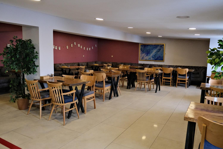 Food & Drinks 4, Atlas Otel, Merkez