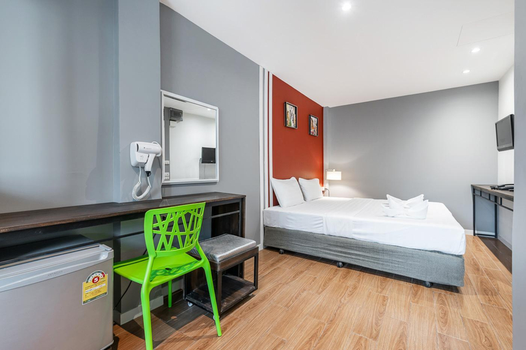 Bedroom 16