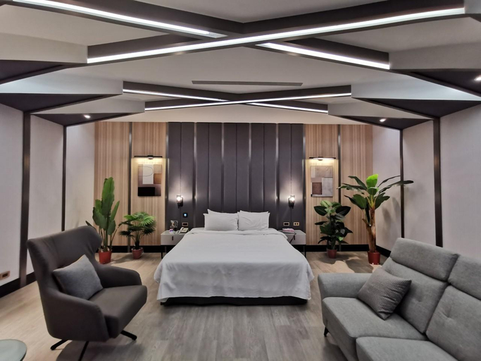 Bedroom 4, Seasons Motel, Kaohsiung