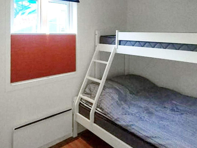 Bedroom 2, person holiday home in STROMSTAD, Strömstad