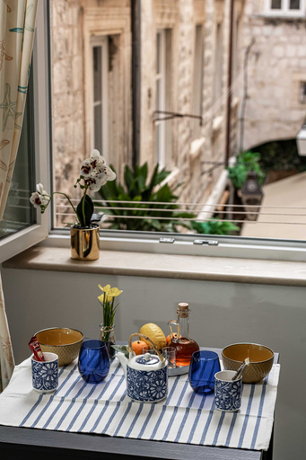 Food & Drinks 5, Apartments L&L Old Town, Dubrovnik