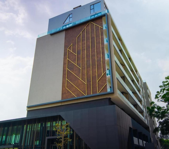 Exterior & Views 2, Splendid Apartment at The Lennox, Accra