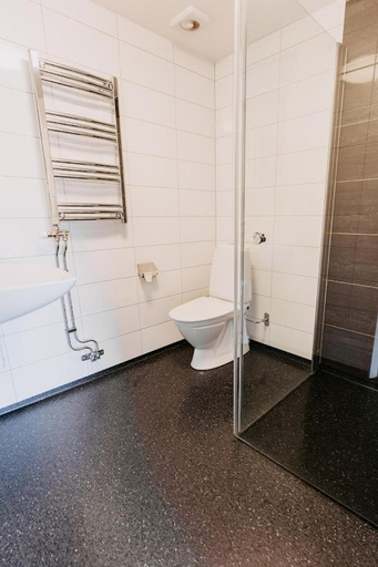Bathroom 3, Odevata Gardshotell, Emmaboda