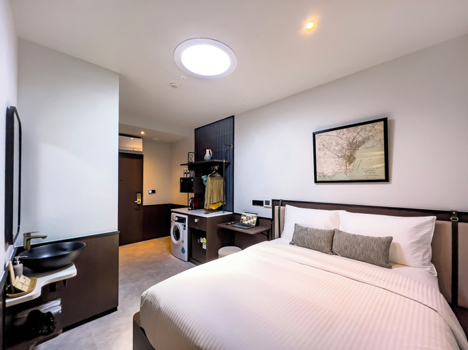 Bedroom 8