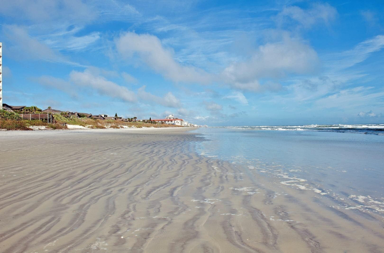 Others 1, Colony Beach Club 241, Volusia