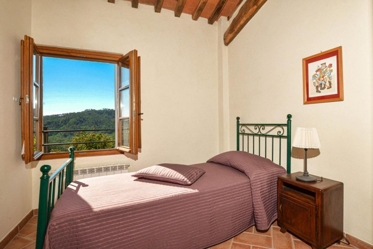 Bedroom 2, Villa Casale di Rosa Large Private Pool, WiFi, Lucca
