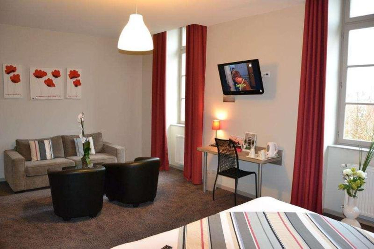 Bedroom 2, Brit Hotel Spa Le Connetable, Côtes-d'Armor