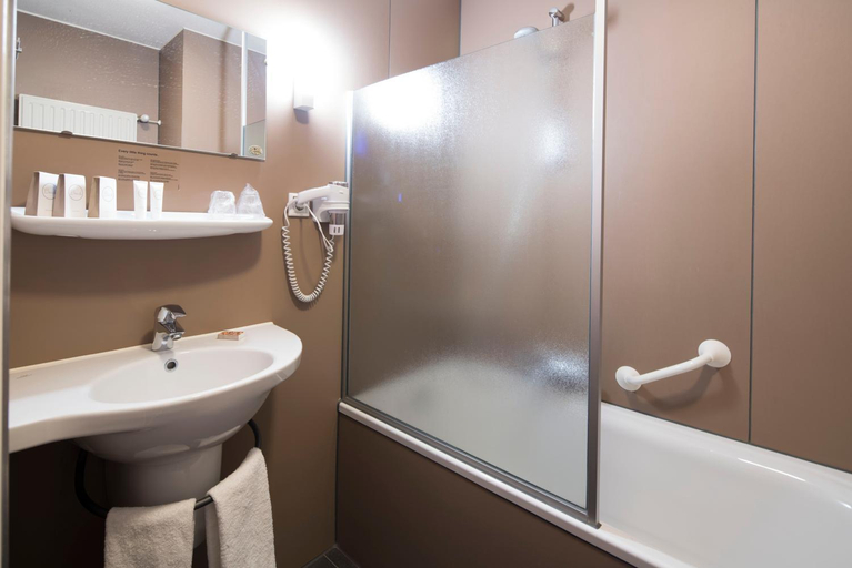 Bathroom 3, Hotel Lands End, Den Helder