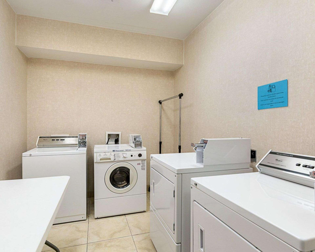 Bathroom 4, MainStay Suites Texas Medical Center/Reliant Park, Houston