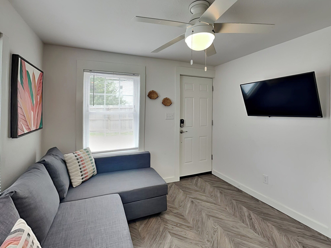 Others 4, Coral Cottage by Miss Kitty’s, Aransas