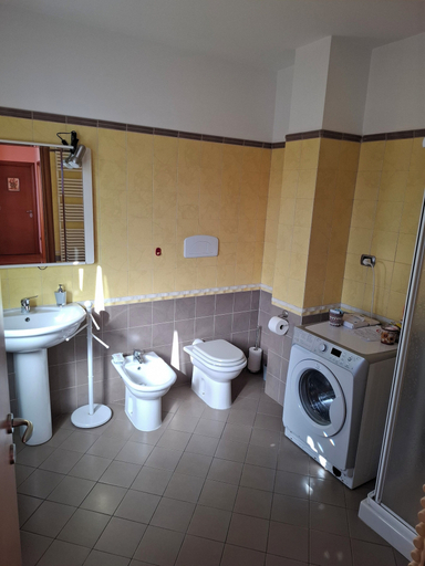 Bathroom, B&B Rubino, Cuneo