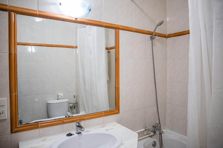 Bathroom 5, Rio by Garvetur, Loulé