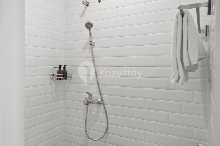 Bathroom 5, Dharma Villa by Kozystay - Jimbaran, Badung