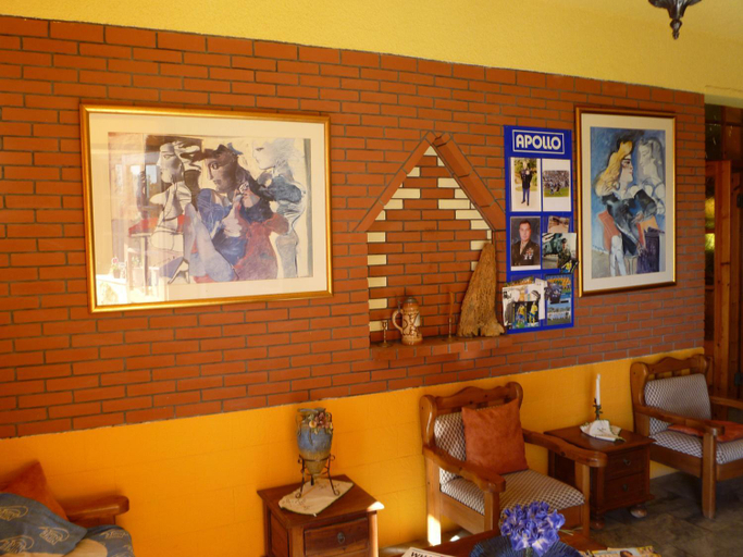Public Area 2, Liberty II, Attica