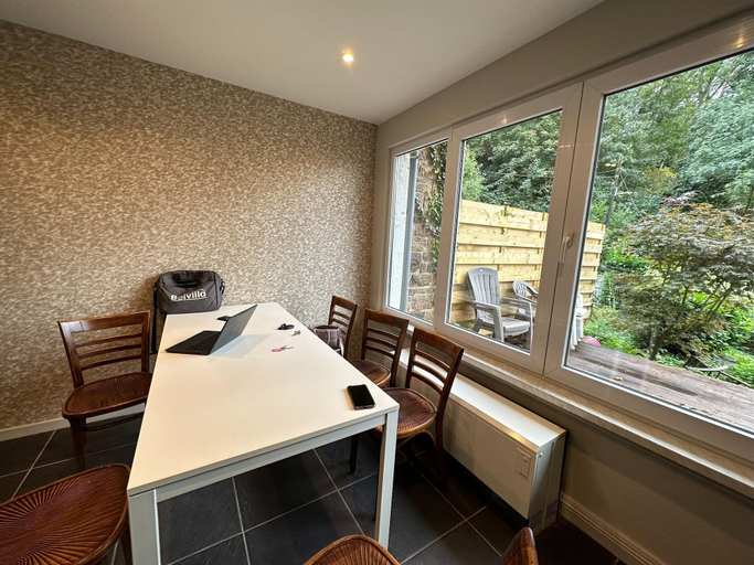 Living room 5, Magnificent Holiday Home With hot Tubs, Liège