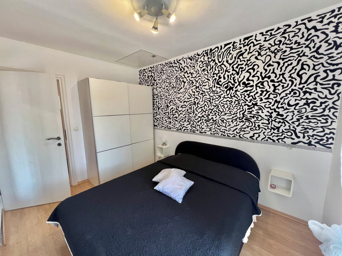 Bedroom 3, Apartments Valentina, Crikvenica