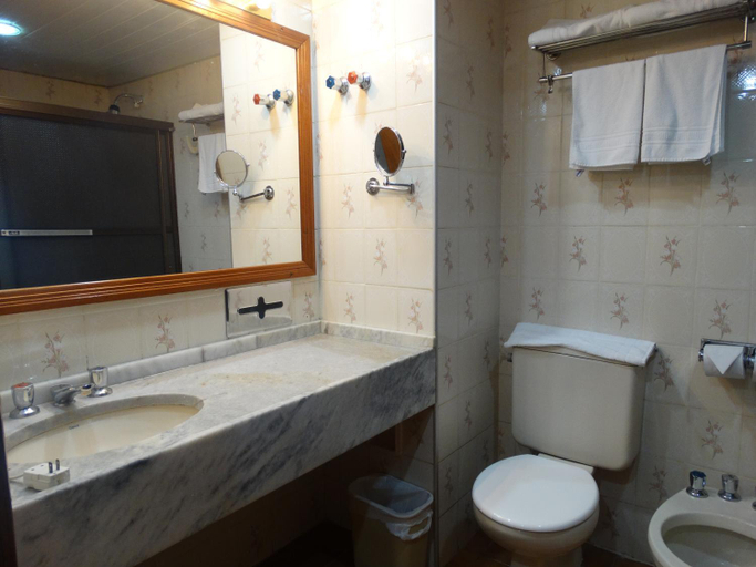 Bathroom 4, GoldMen Business Manaus - Taj Mahal, Maués