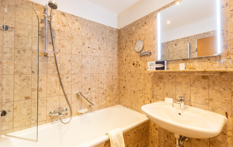 Bathroom 4, Villa am Meer, Ostholstein