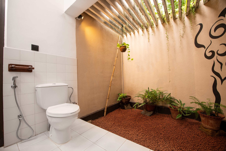 Bathroom 4, Ging Oya Lodge, Wennappuwa