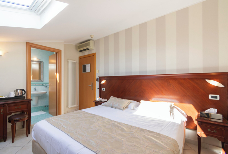 Bedroom 29