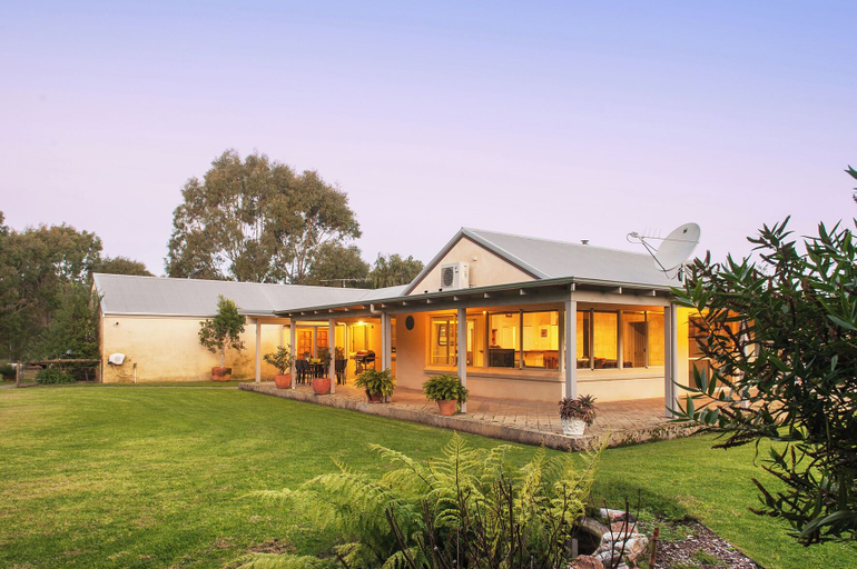 Exterior & Views 2, Acacia Chalets, Augusta-Margaret River